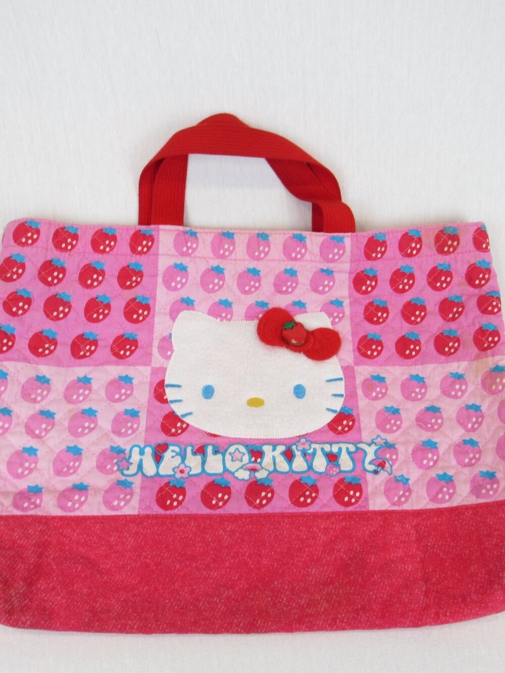 Official Sanrio Hello Kitty Tote Bag Vintage 2002 Japan Quilted Strawberries